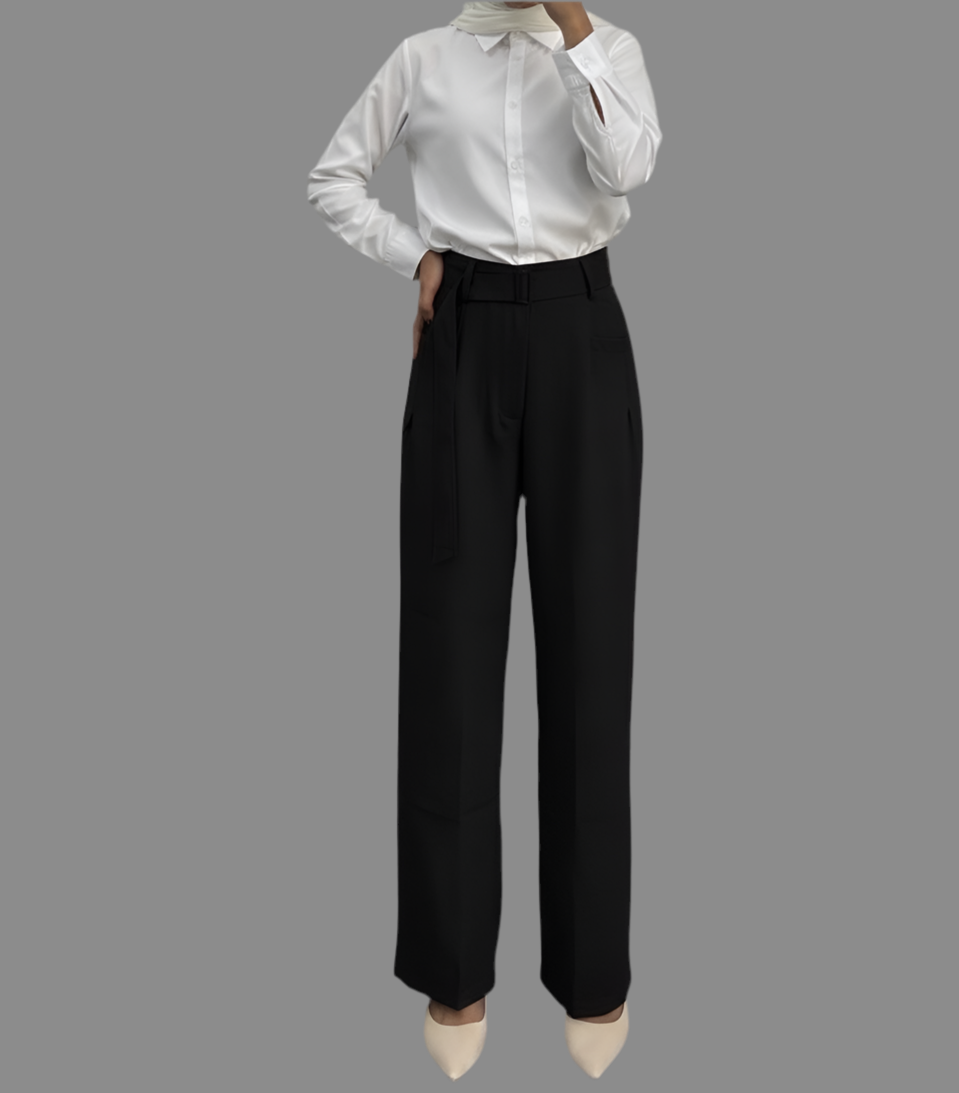 Queiora ‘s Belted Winter Gabardine Trousers