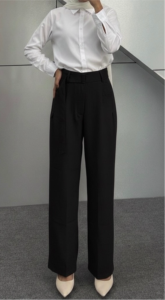 Queiora ‘s Belted Winter Gabardine Trousers