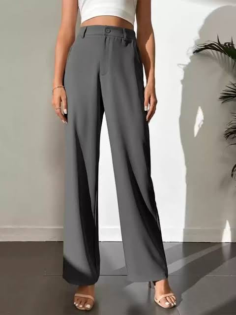 Queiora’s Loose Darted Pants