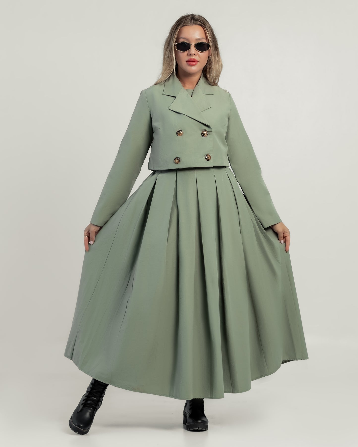 Queiora's Sage Serenity Two-Piece Set