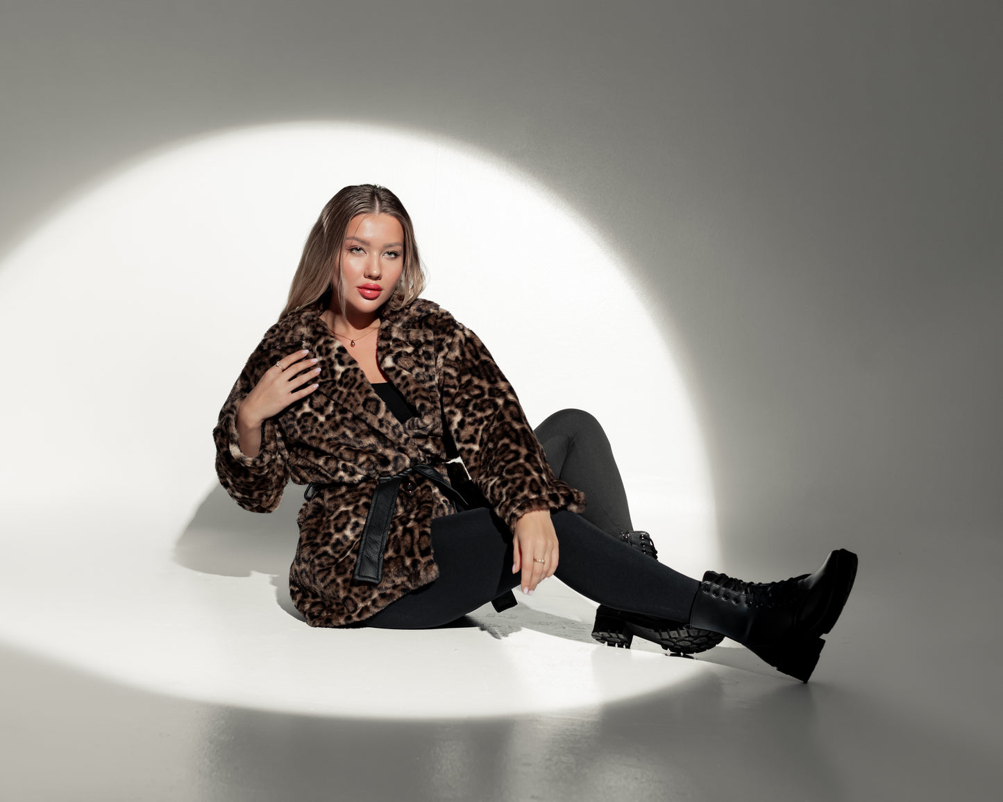 Luxurious Tiger Fur Jacket